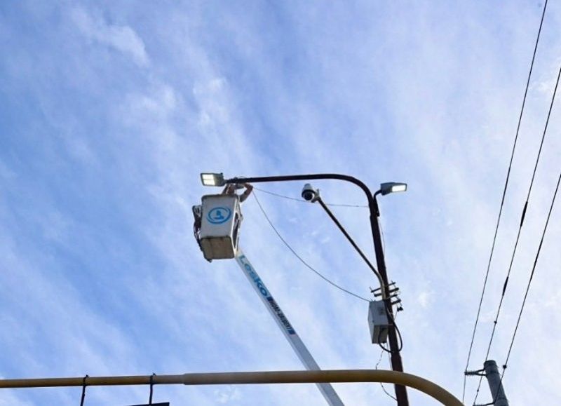 Iluminarias en barrio El Molino.